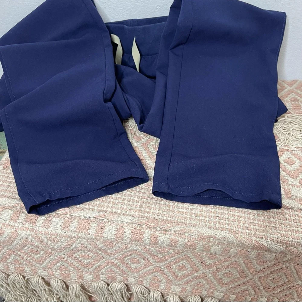 FIGS Technical Collection Navy Scrub Pants XS Snap Zip Pocket Style M19SW2002